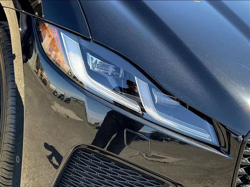 New 2026 Jaguar F-PACE R-Dynamic S image 29