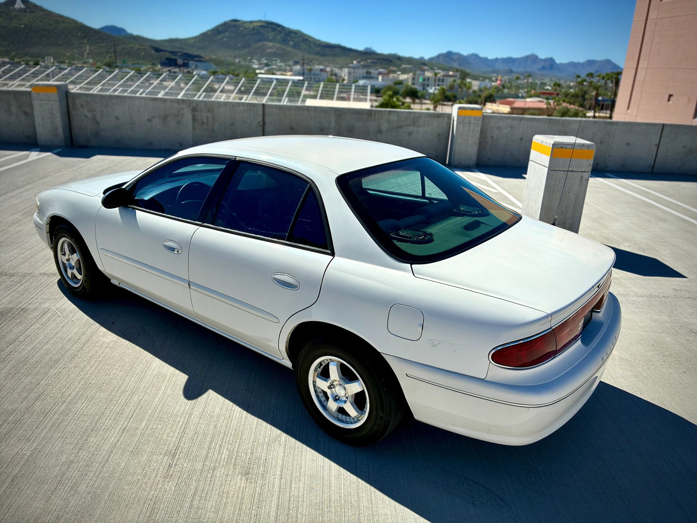 Used 2003 Buick Century Custom FWD image 6