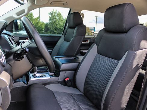 Used 2016 Toyota Tundra SR5 w/ TRD Off Road Package image 17