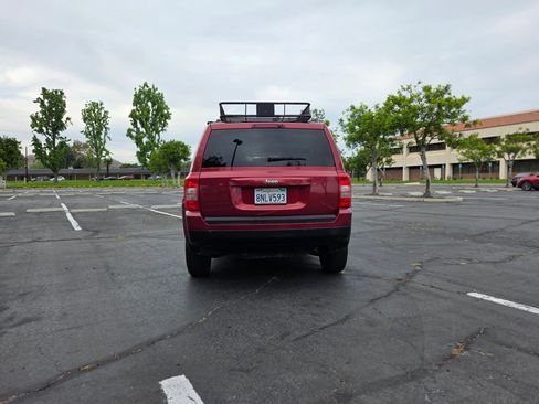 Used 2012 Jeep Patriot Sport w/ PWR Value Group FWD image 6