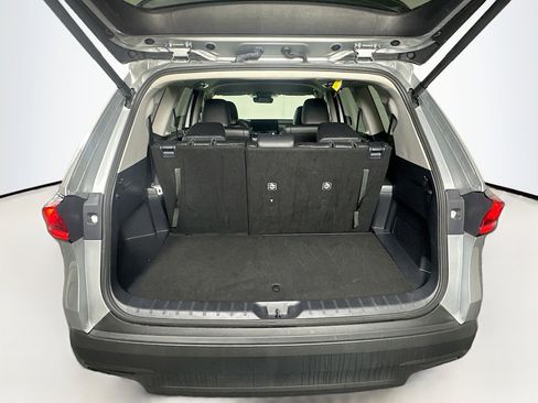 Used 2025 Toyota Grand Highlander XLE image 30