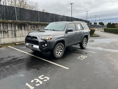 Certified 2018 Toyota 4Runner TRD Off-Road Premium image 1
