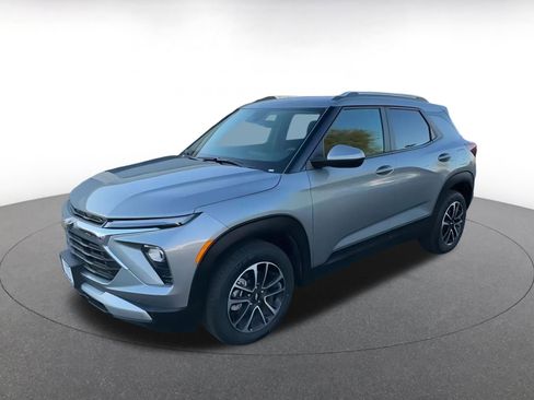 Used 2025 Chevrolet TrailBlazer LT image 8