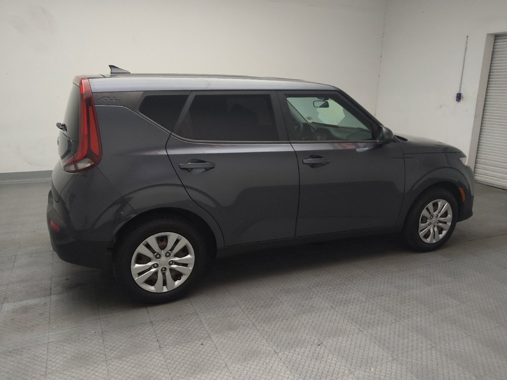 Used 2021 Kia Soul LX FWD image 10