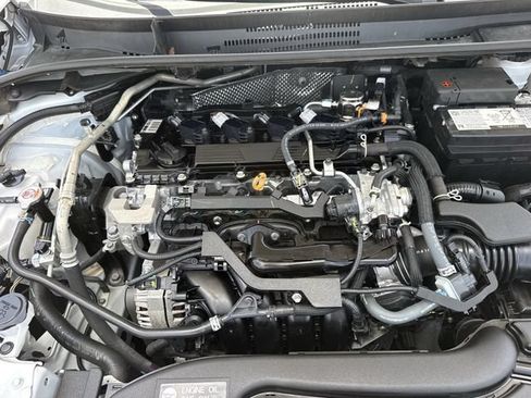 Used 2024 Toyota Corolla LE FWD image 31