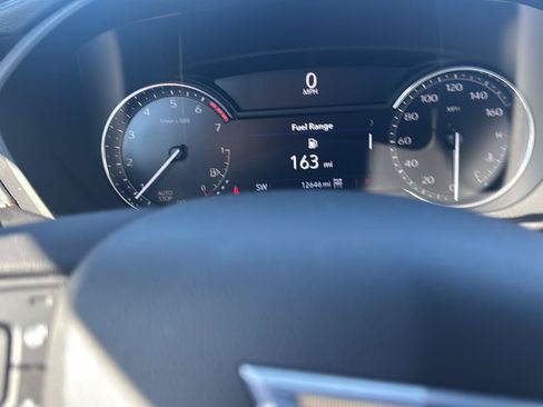 Used 2023 Cadillac XT4 Premium Luxury AWD/4WD image 14