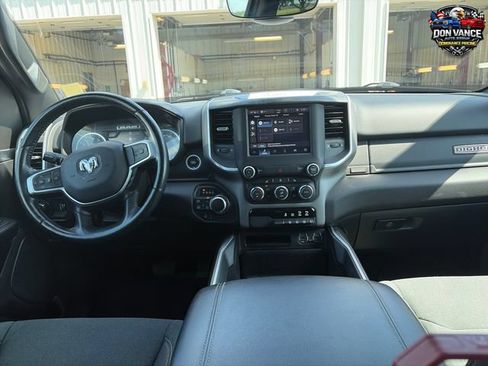 Used 2022 RAM 1500 Big Horn AWD/4WD image 13