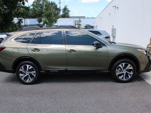 Used 2022 Subaru Outback Limited XT AWD/4WD image 33