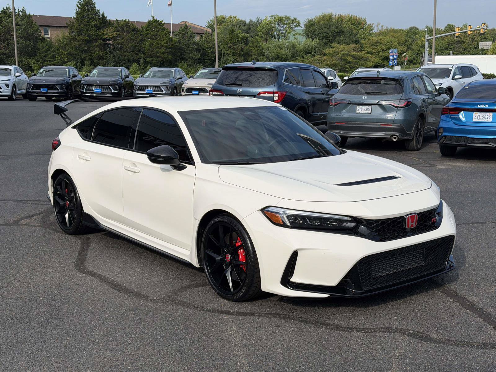 Used 2024 Honda Civic Type R image 1