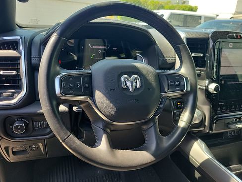 Used 2024 RAM 1500 Laramie AWD/4WD image 21