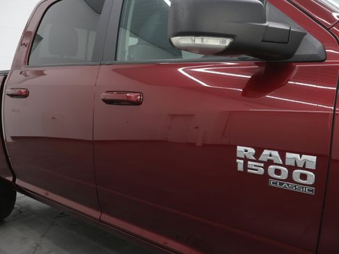 Used 2019 RAM 1500 Big Horn image 23