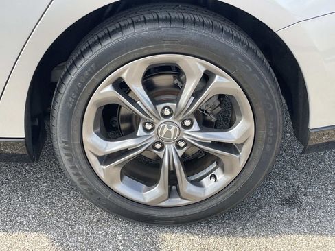 Used 2023 Honda Accord EX-L image 10