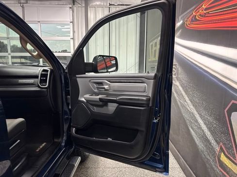 Used 2020 RAM 1500 Big Horn AWD/4WD image 26