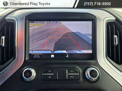 Used 2019 GMC Sierra 1500 SLT w/ SLT Premium Plus Package image 32