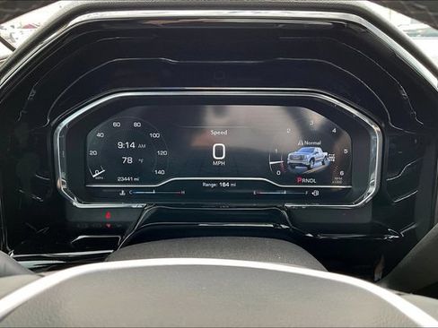 Used 2023 GMC Sierra 1500 SLT AWD/4WD image 14