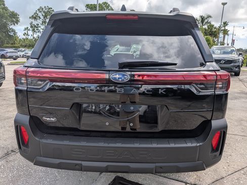 Used 2026 Subaru Outback Touring XT AWD/4WD image 5