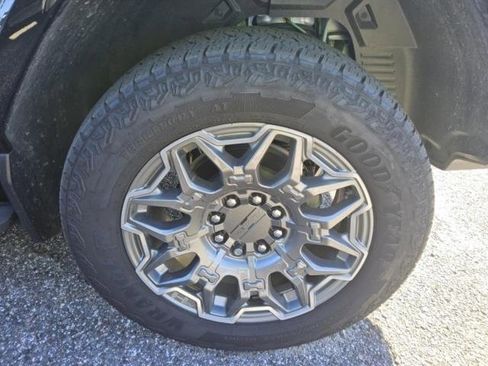 Used 2025 GMC Hummer EV 3X image 5