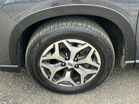 Certified 2024 Subaru Forester Premium AWD/4WD image 10