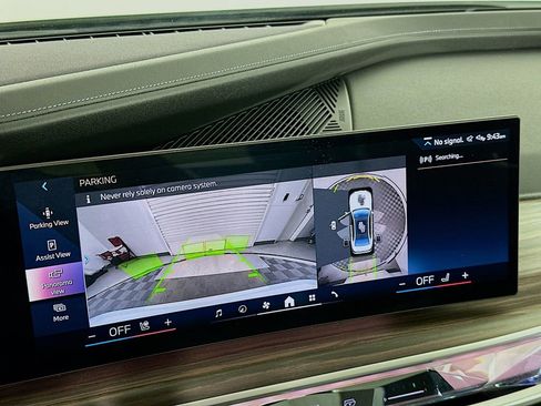 Certified 2023 BMW 760i xDrive w/ Parking Assistance Package image 14