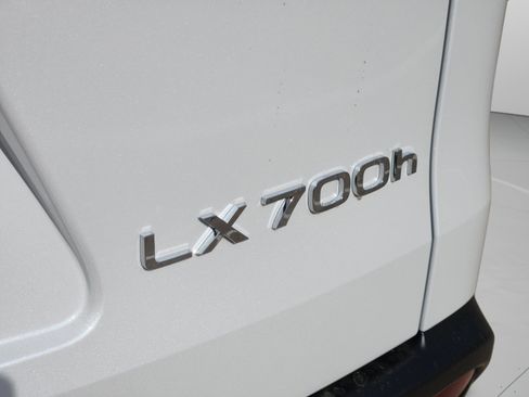 New 2026 Lexus LX 700h Luxury w/ Appearance Package AWD/4WD image 28