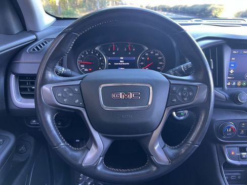 Used 2022 GMC Terrain AT4 w/ Infotainment Package II image 14