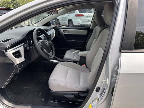 Used 2014 Toyota Corolla LE FWD image 11