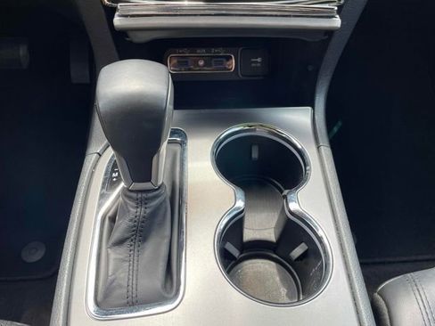 Used 2020 Jeep Grand Cherokee Altitude image 9