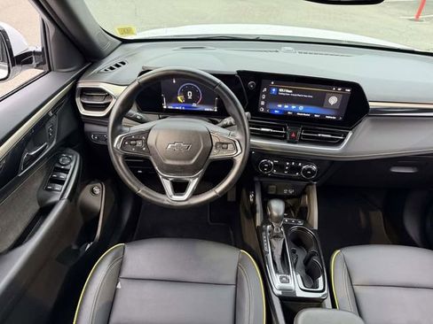 Certified 2024 Chevrolet TrailBlazer ACTIV w/ Convenience Package image 15