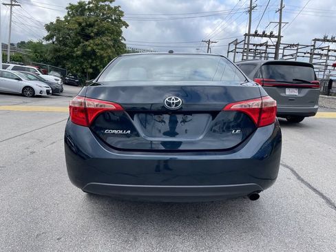 Used 2017 Toyota Corolla LE w/ LE Premium Package FWD image 4