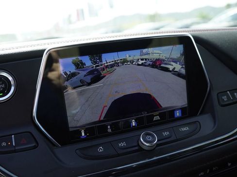 Used 2021 Chevrolet Blazer RS w/ Enhanced Convenience Package image 11