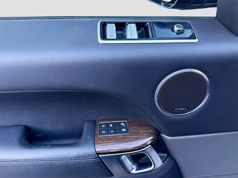 Used 2019 Land Rover Range Rover Sport HSE Dynamic image 19