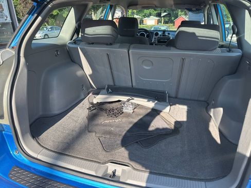Used 2007 Toyota Matrix w/ PWR Pkg FWD image 14