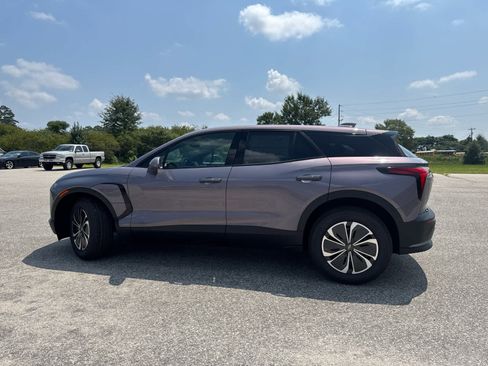 New 2025 Chevrolet Blazer EV LT image 4