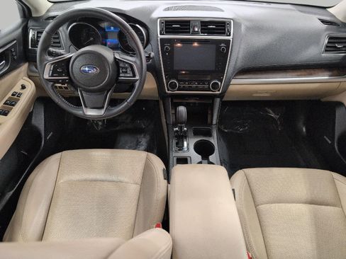 Used 2018 Subaru Outback 2.5i Limited AWD/4WD image 6