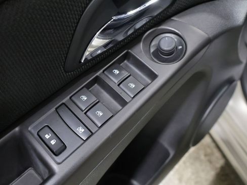 Used 2016 Chevrolet Cruze Eco image 14