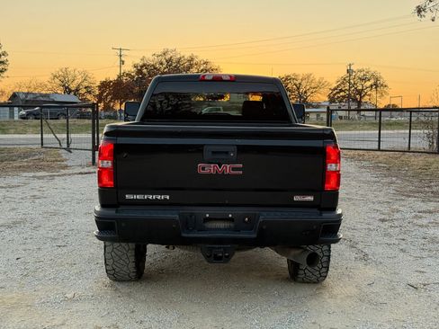 Used 2018 GMC Sierra 2500 SLT w/ Duramax Plus Package image 5