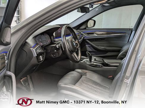 Used 2021 BMW 540i xDrive w/ M Sport Package AWD/4WD image 4
