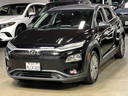 Used 2021 Hyundai Kona SEL w/ Cargo Package FWD image 26