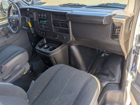 Used 2024 Chevrolet Express 2500 w/ Driver Convenience Package RWD image 28