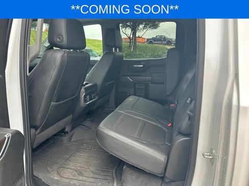 Used 2022 GMC Sierra 1500 Denali w/ Denali Premium Package AWD/4WD image 11