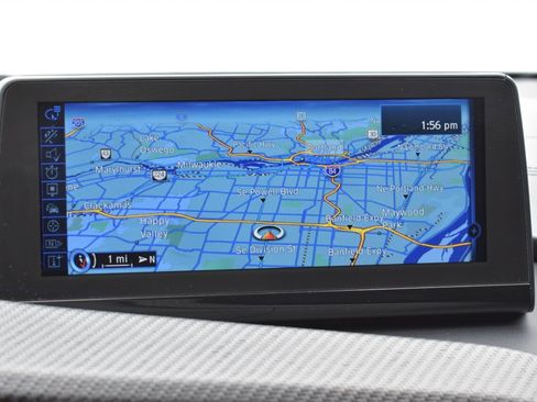 Used 2017 BMW i8 image 36