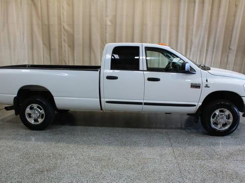 Used 2007 Dodge Ram 2500 Truck SLT image 3