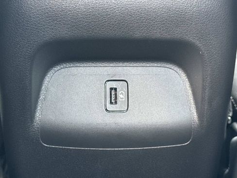Certified 2025 Nissan Sentra SV FWD image 16