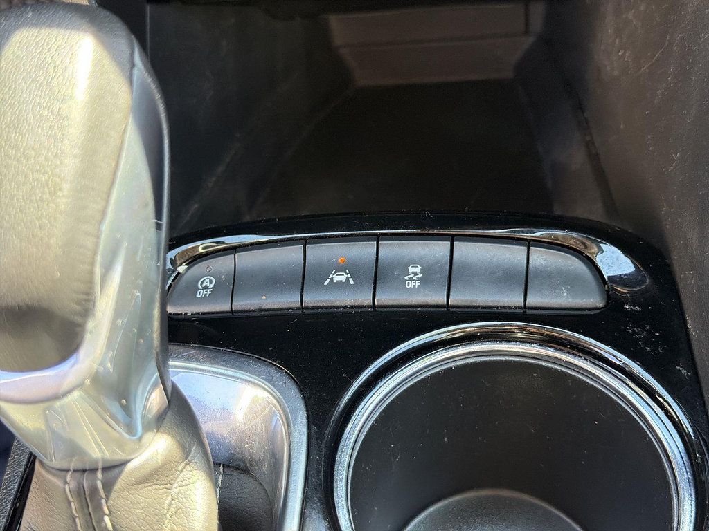 Used 2023 Buick Encore GX Preferred w/ Cold Weather Comfort Package FWD image 36