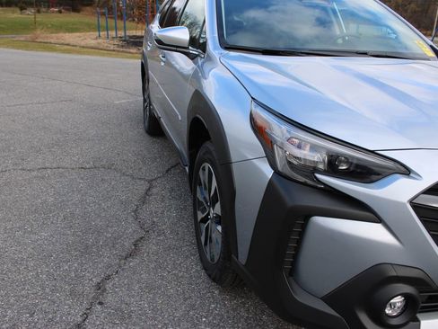 Used 2024 Subaru Outback Touring XT w/ Popular Package #2 image 43
