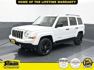 Used 2017 Jeep Patriot Latitude image 1