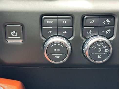 Used 2024 GMC Sierra 2500 Denali Ultimate w/ Max Trailering Package image 23