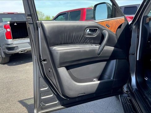 Used 2024 Nissan Armada SL AWD/4WD image 22
