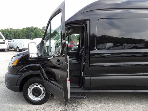 Used 2023 Ford Transit 250 148 High Roof Extended RWD image 13