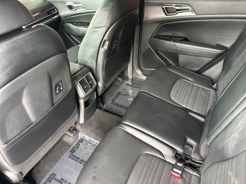 Certified 2025 Kia Sportage SX FWD image 16